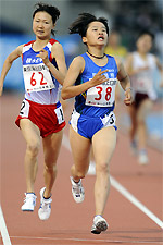 女子1500m青山選手写真2